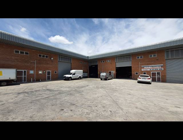410M² WAREHOUSE TO LET IN SEBENZA